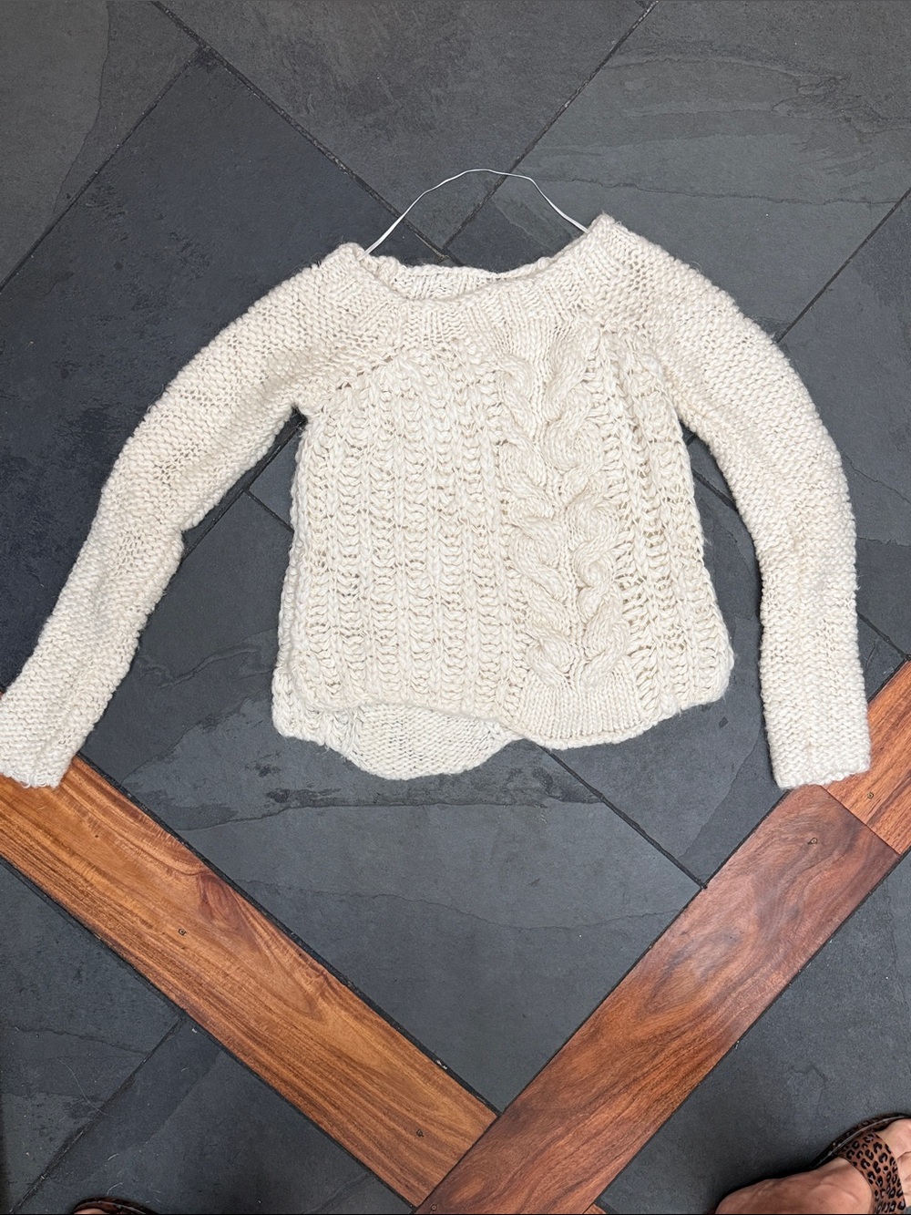 Free People chunky cable knit braided Sweater size XS Wool blend